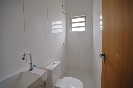 Casa à venda com 130m², 3 quartos e 3 vagasBanheiro 2