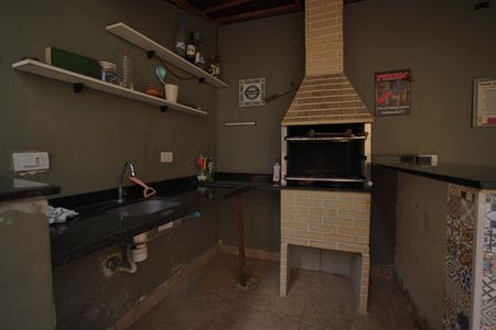 Casa à venda com 130m², 3 quartos e 3 vagasÁrea gourmet