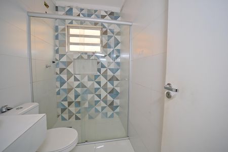 Casa à venda com 130m², 3 quartos e 3 vagasBanheiro