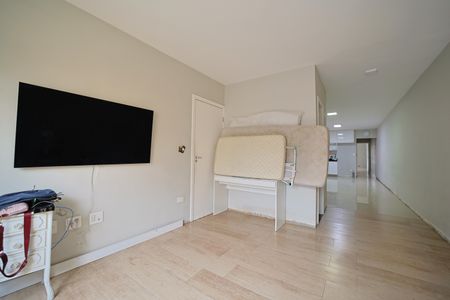 Sala de casa à venda com 3 quartos, 130m² em Vila Rio Branco, São Paulo