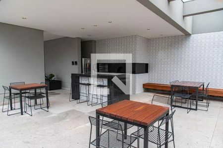 Apartamento à venda com 38m², 1 quarto e sem vagaÁrea comum - Churrasqueira