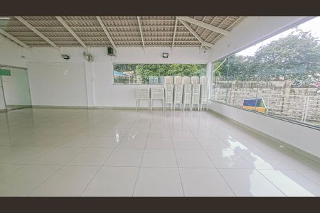 Apartamento à venda com 74m², 3 quartos e 2 vagas Apartamento à venda com 74m², 3 quartos e 2 vagasacademia, salão de festas, churrasqueira e quadra