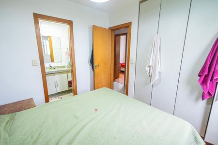 Apartamento à venda com 74m², 3 quartos e 2 vagas Apartamento à venda com 74m², 3 quartos e 2 vagasquarto 1 / siute