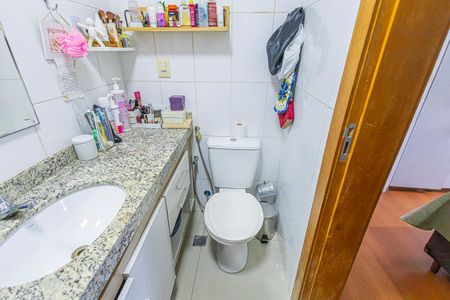 Apartamento à venda com 74m², 3 quartos e 2 vagas Apartamento à venda com 74m², 3 quartos e 2 vagassuite
