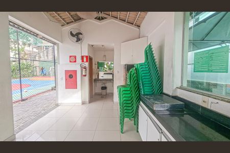 Apartamento à venda com 74m², 3 quartos e 2 vagas Apartamento à venda com 74m², 3 quartos e 2 vagasacademia, salão de festas, churrasqueira e quadra