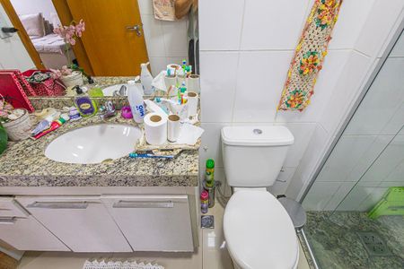 Apartamento à venda com 74m², 3 quartos e 2 vagas Apartamento à venda com 74m², 3 quartos e 2 vagasbanheiro