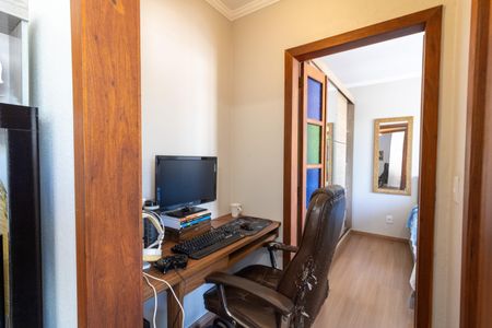 Sala de apartamento à venda com 1 quarto, 45m² em Menino Deus, Porto Alegre