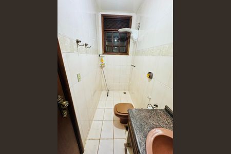 Casa para alugar com 2400m², 6 quartos e 4 vagasBanheiro