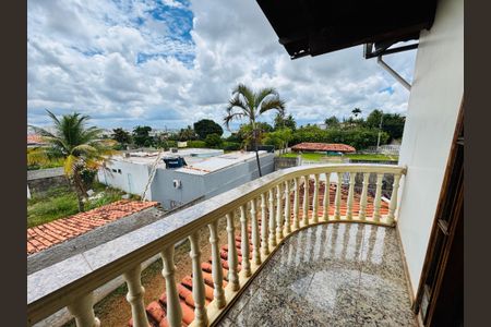 Casa para alugar com 2400m², 6 quartos e 4 vagasVista da Varanda