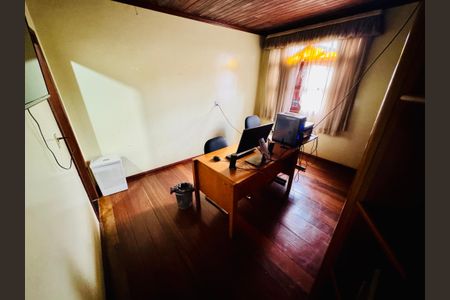 Casa para alugar com 2400m², 6 quartos e 4 vagasQuarto