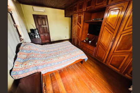Casa para alugar com 2400m², 6 quartos e 4 vagasQuarto