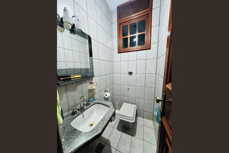 Casa para alugar com 2400m², 6 quartos e 4 vagasBanheiro