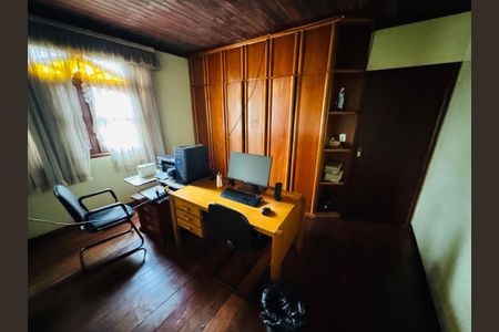 Casa para alugar com 2400m², 6 quartos e 4 vagasQuarto
