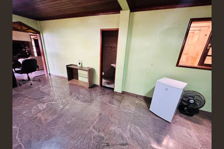 Casa para alugar com 2400m², 6 quartos e 4 vagasSala/Quarto