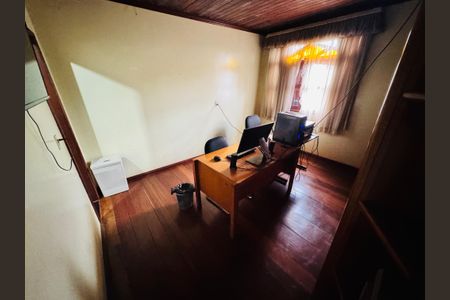 Casa para alugar com 2400m², 6 quartos e 4 vagasQuarto