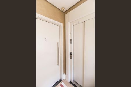 Apartamento à venda com 201m², 3 quartos e 4 vagasEntrada