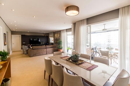 Sala  de apartamento à venda com 3 quartos, 201m² em Tamboré, Santana de Parnaíba