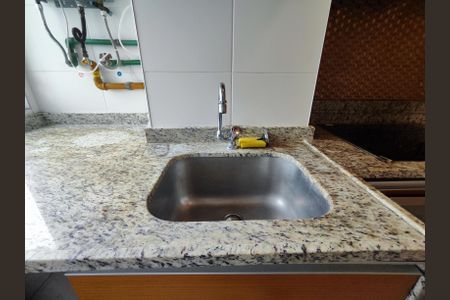 Apartamento para alugar com 91m², 3 quartos e 1 vagaÁrea de Serviço