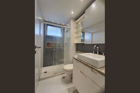 Apartamento para alugar com 91m², 3 quartos e 1 vagaBanheiro social