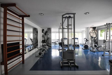 Apartamento à venda com 80m², 2 quartos e 2 vagasAcademia