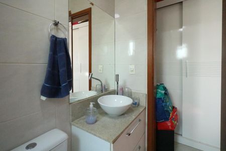 Apartamento à venda com 70m², 2 quartos e 1 vagaBanheiro da Suíte