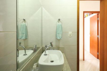 Apartamento à venda com 70m², 2 quartos e 1 vagaBanheiro