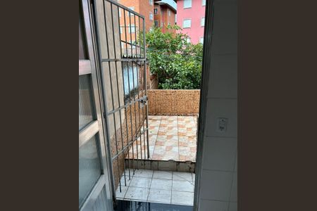 Casa à venda com 181m², 2 quartos e 2 vagasÁrea externa
