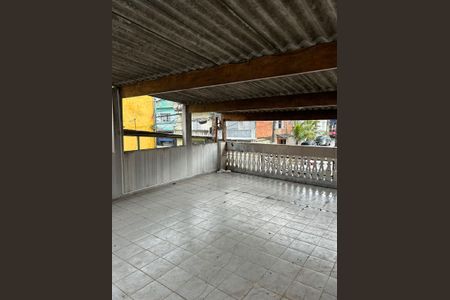 Casa à venda com 181m², 2 quartos e 2 vagasÁrea externa