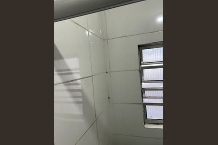 Casa à venda com 181m², 2 quartos e 2 vagasBanheiro