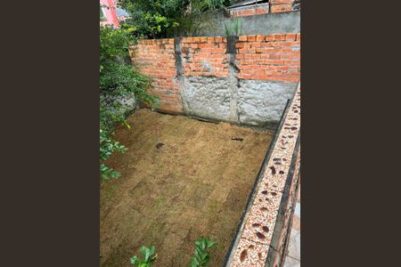 Casa à venda com 181m², 2 quartos e 2 vagasÁrea externa