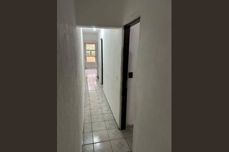 Casa à venda com 181m², 2 quartos e 2 vagasCorredor