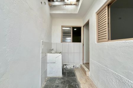 Casa para alugar com 65m², 2 quartos e sem vagaÁrea de Serviço