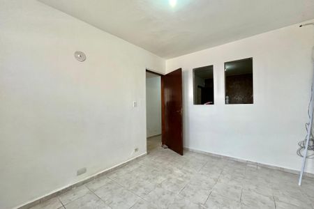 Sala de casa para alugar com 2 quartos, 65m² em Vila do Encontro, São Paulo