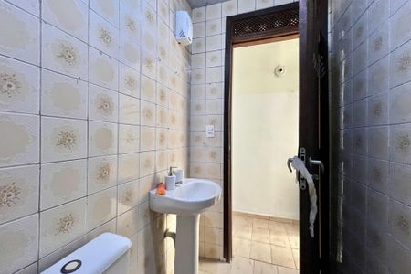 Casa para alugar com 65m², 2 quartos e sem vagaBanheiro