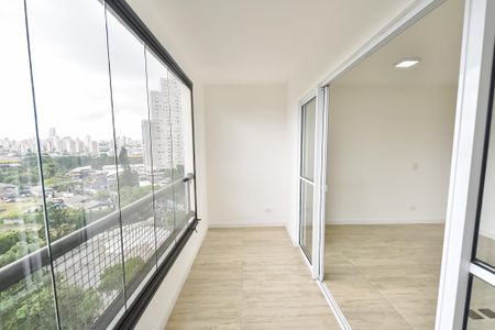 Varanda de kitnet/studio à venda com 1 quarto, 35m² em Cambuci, São Paulo