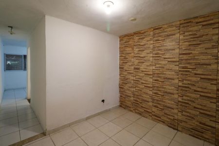 Sala de casa para alugar com 1 quarto, 65m² em Canhema, Diadema