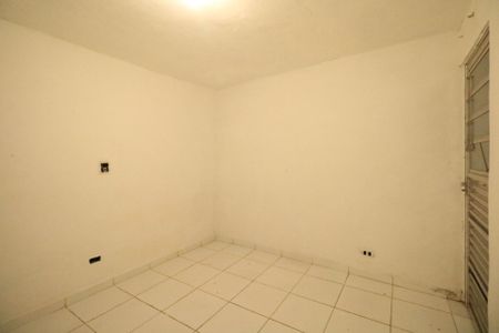 Casa para alugar com 65m², 1 quarto e sem vagaQuarto