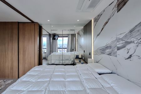 Studio à venda com 60m², 1 quarto e 1 vaga Studio à venda com 60m², 1 quarto e 1 vagaQuarto