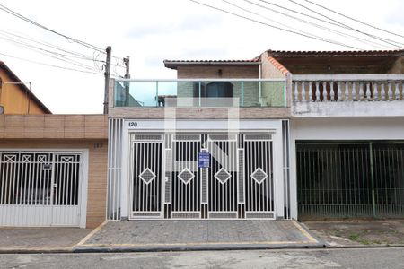Casa à venda com 350m², 4 quartos e 3 vagasFachada