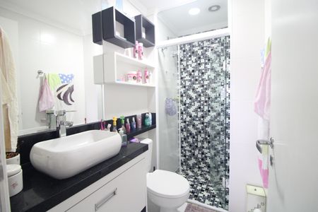 Apartamento para alugar com 66m², 2 quartos e 1 vagaBanheiro comum