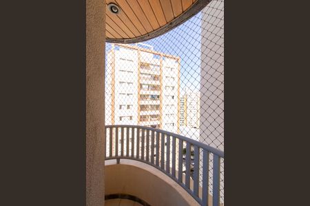 Apartamento para alugar com 150m², 4 quartos e 3 vagas Apartamento para alugar com 150m², 4 quartos e 3 vagasQuarto 2