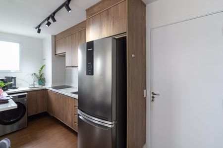 Apartamento à venda com 34m², 2 quartos e sem vaga Apartamento à venda com 34m², 2 quartos e sem vagaCozinha integrada com Área de Serviço