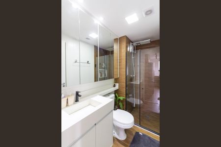 Apartamento à venda com 34m², 2 quartos e sem vaga Apartamento à venda com 34m², 2 quartos e sem vagaBanheiro Social