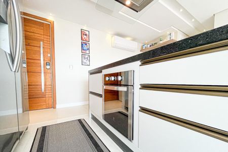 Apartamento à venda com 82m², 2 quartos e 2 vagas Apartamento à venda com 82m², 2 quartos e 2 vagasCozinha