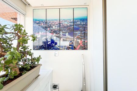 Apartamento à venda com 82m², 2 quartos e 2 vagas Apartamento à venda com 82m², 2 quartos e 2 vagasÁrea de Serviço