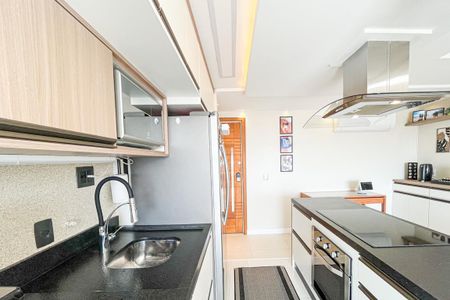 Apartamento à venda com 82m², 2 quartos e 2 vagas Apartamento à venda com 82m², 2 quartos e 2 vagasCozinha