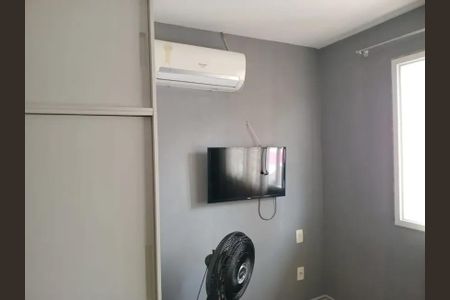Casa de condomínio para alugar com 240m², 3 quartos e 3 vagasQuarto