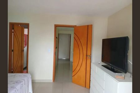 Quarto de casa de condomínio para alugar com 3 quartos, 240m² em Campo Grande, Rio de Janeiro