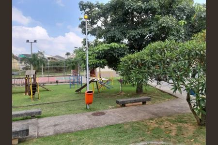 Casa de condomínio para alugar com 240m², 3 quartos e 3 vagasÁrea externa