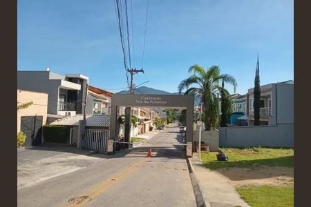 Casa de condomínio para alugar com 240m², 3 quartos e 3 vagasÁrea externa